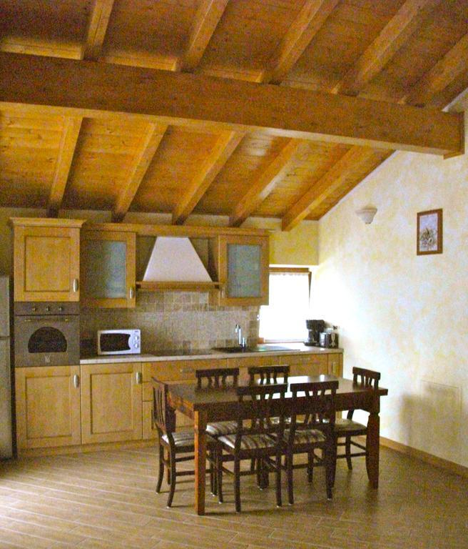 Agriturismo Il Sorriso Dei Figli Argegno Exterior foto